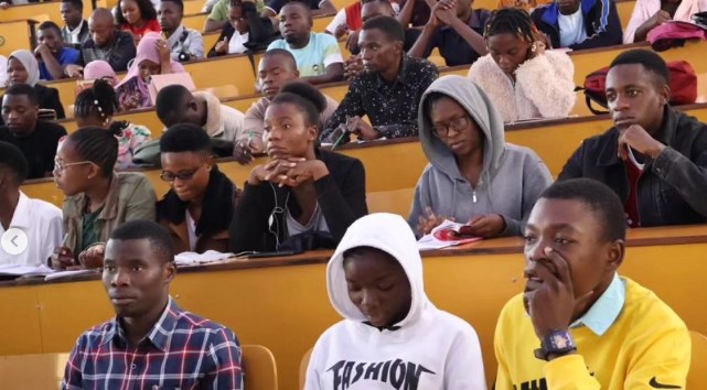 The Chief Justice of the Tanzanian Judiciary, Professor Elisante Ole Gabriel, has told University students are required to participate in ILO programs to sustain the job market